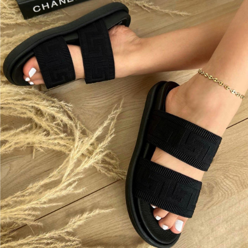 gid://shopify/MediaImage/24532737622110